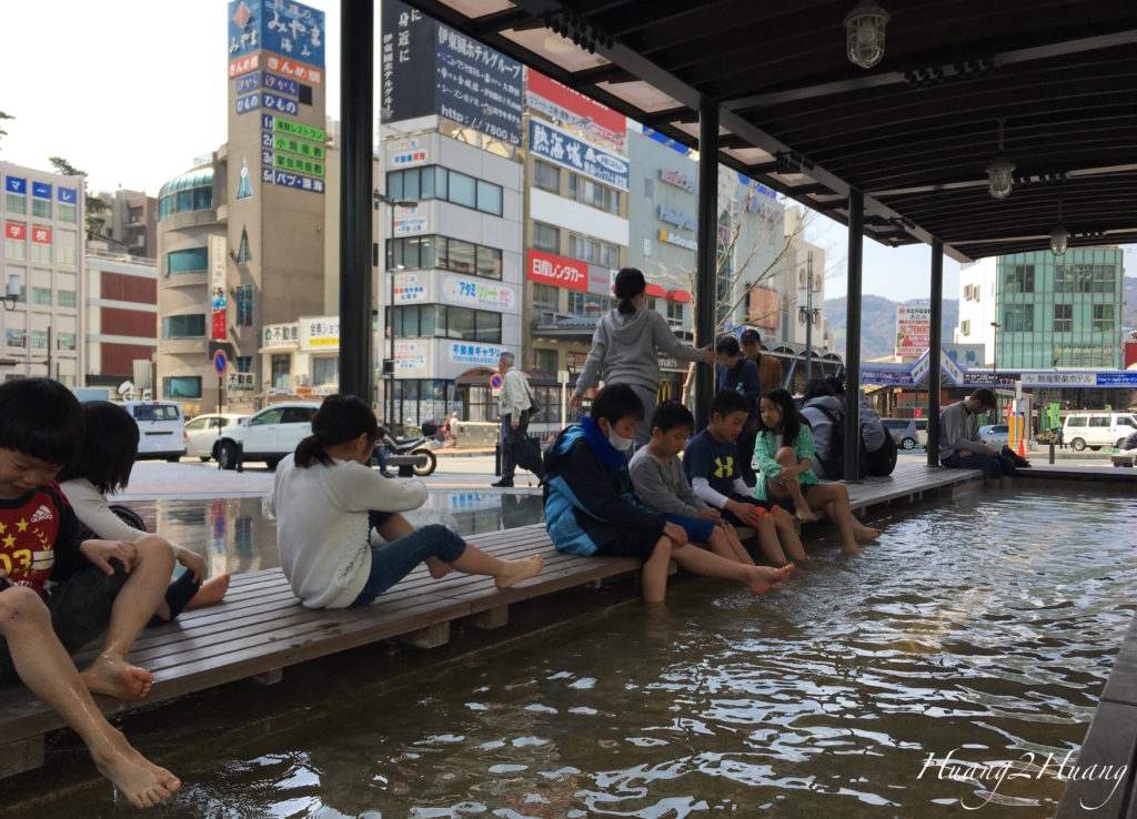 atami-feet-hotspring